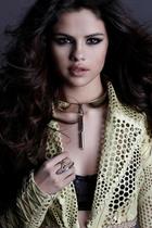 Selena Gomez : selena-gomez-1366056106.jpg