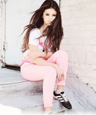 Selena Gomez : selena-gomez-1366656373.jpg