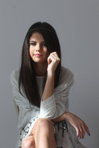Selena Gomez : selena-gomez-1373061586.jpg
