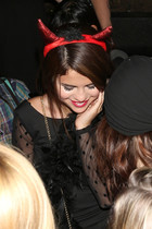 Selena Gomez : selena-gomez-1375459499.jpg