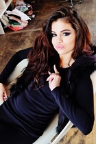 Selena Gomez : selena-gomez-1382472855.jpg