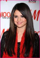 Selena Gomez : selena-gomez-1383850602.jpg