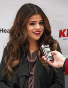 Selena Gomez : selena-gomez-1386642475.jpg