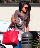 Selena Gomez : selena-gomez-1389744812.jpg