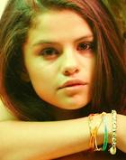 Selena Gomez : selena-gomez-1392306642.jpg