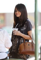 Selena Gomez : selena-gomez-1406134684.jpg