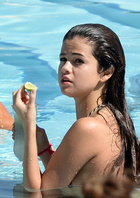 Selena Gomez : selena-gomez-1407425882.jpg