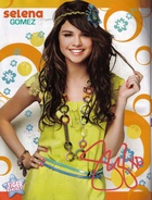 Selena Gomez : selena-gomez-1424112409.jpg