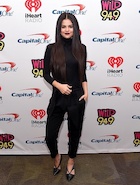 Selena Gomez : selena-gomez-1449230761.jpg