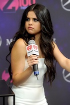 Selena Gomez : selena-gomez-1449941041.jpg