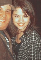 Selena Gomez : selena_gomez_1239814594.jpg