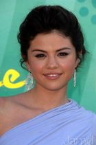 Selena Gomez : selena_gomez_1249902812.jpg