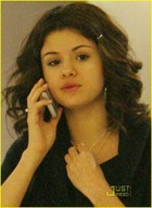 Selena Gomez : selena_gomez_1252122550.jpg