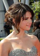 Selena Gomez : selena_gomez_1252995666.jpg