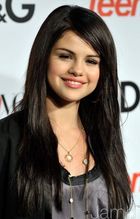 Selena Gomez : selena_gomez_1253984979.jpg