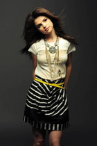 Selena Gomez : selena_gomez_1257478264.jpg