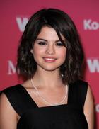 Selena Gomez : selena_gomez_1259350107.jpg