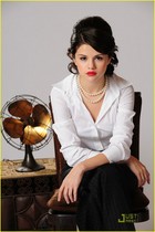 Selena Gomez : selena_gomez_1277618320.jpg