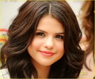 Selena Gomez : selena_gomez_1279727166.jpg