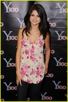 Selena Gomez : selena_gomez_1308926943.jpg