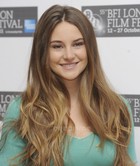 Shailene Woodley : shailene-woodley-1319128182.jpg