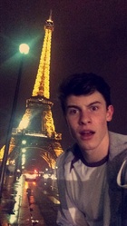 Shawn Mendes : shawn-mendes-1425255302.jpg