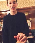 Shawn Mendes : shawn-mendes-1433975401.jpg