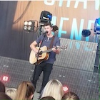 Shawn Mendes : shawn-mendes-1437171841.jpg