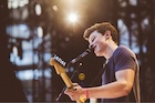 Shawn Mendes : shawn-mendes-1438546801.jpg