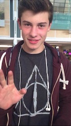 Shawn Mendes : shawn-mendes-1441113301.jpg