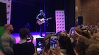 Shawn Mendes : shawn-mendes-1442547001.jpg