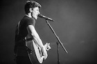 Shawn Mendes : shawn-mendes-1449168841.jpg