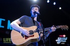 Shawn Mendes : shawn-mendes-1450476001.jpg