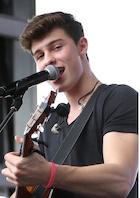 Shawn Mendes : shawn-mendes-1450542601.jpg