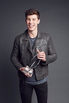 Shawn Mendes : shawn-mendes-1452208681.jpg