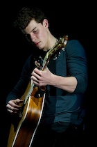 Shawn Mendes : shawn-mendes-1462106521.jpg