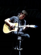 Shawn Mendes : shawn-mendes-1462229281.jpg