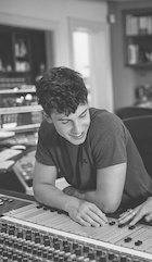 Shawn Mendes : shawn-mendes-1465279201.jpg