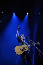 Shawn Mendes : shawn-mendes-1473641281.jpg