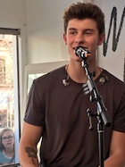 Shawn Mendes : shawn-mendes-1474742881.jpg