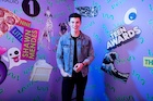 Shawn Mendes : shawn-mendes-1477265401.jpg