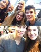 Shawn Mendes : shawn-mendes-1477340281.jpg