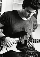 Shawn Mendes : shawn-mendes-1480530241.jpg