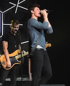 Shawn Mendes : shawn-mendes-1481232601.jpg