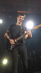 Shawn Mendes : shawn-mendes-1481657041.jpg