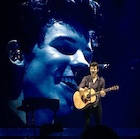 Shawn Mendes : shawn-mendes-1500098402.jpg