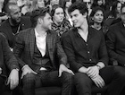 Shawn Mendes : shawn-mendes-1511165161.jpg