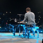 Shawn Mendes : shawn-mendes-1511648282.jpg