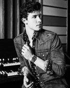 Shawn Mendes : shawn-mendes-1525573802.jpg