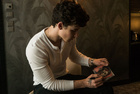 Shawn Mendes : shawn-mendes-1527294602.jpg